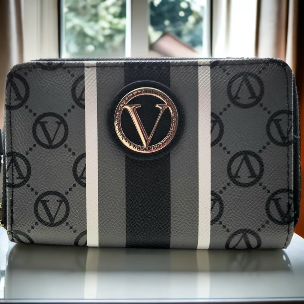 Vera New York Signature Small Women's Zip Wallet